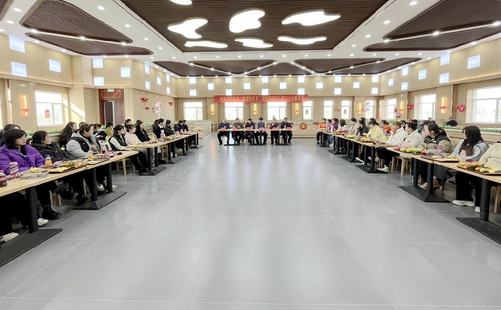 巾幗展芳華 建功在甘味——傳祁甘味乳業舉辦“展靚麗風采、攜幸福同行”慶“三八”婦女節主題活動