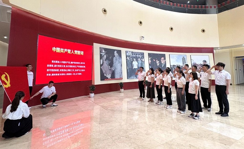 傳祁甘味乳業黨支部開展“慶七一 銘黨恩 譜新篇”主題黨日活動